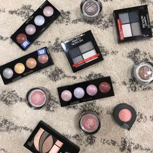 12x Revlon Eyeshadows